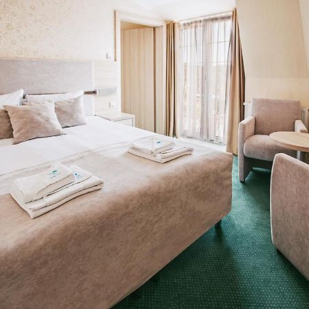 Villa Cannes ヤスタルニャ エクステリア 写真