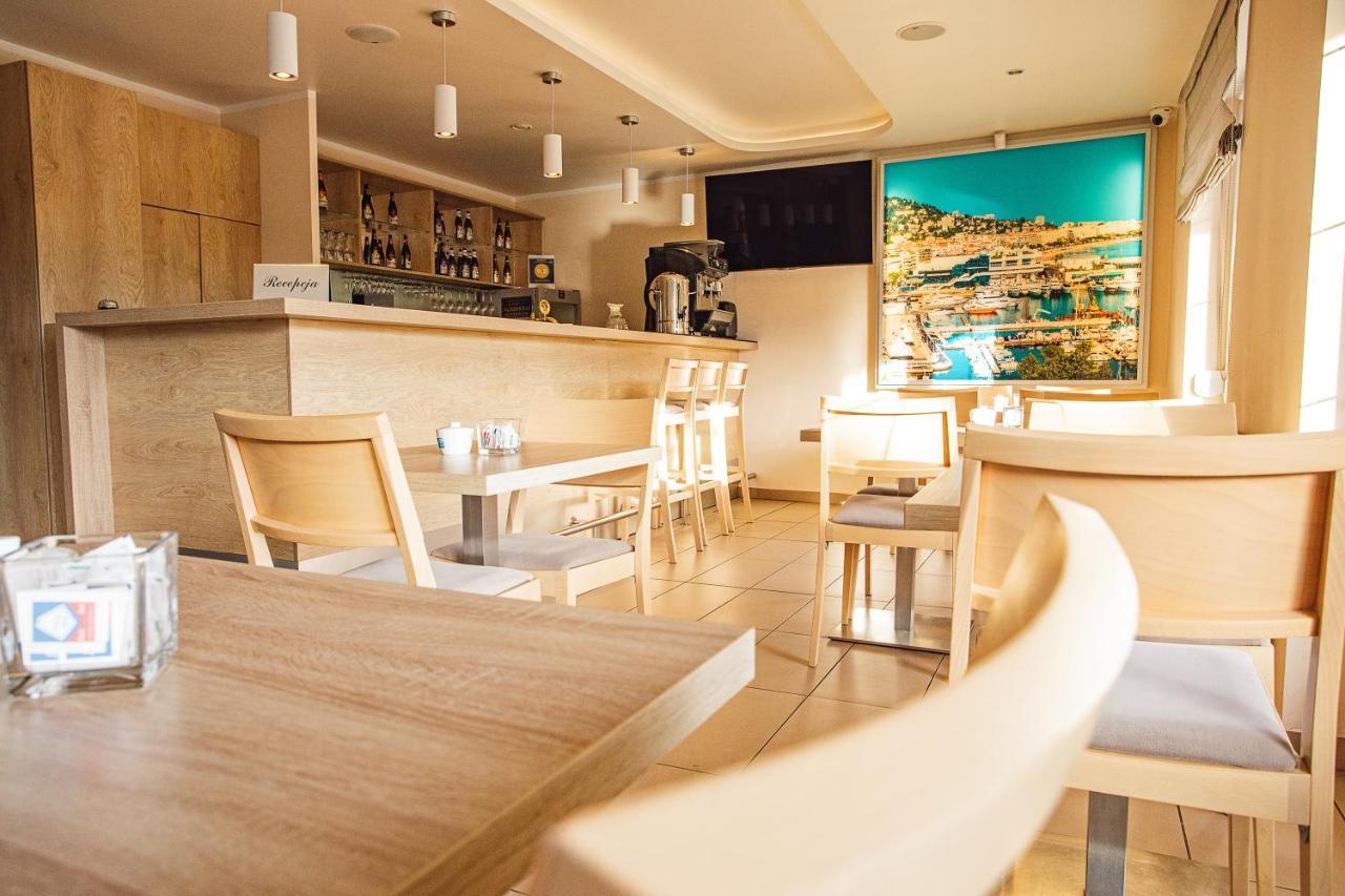Villa Cannes ヤスタルニャ エクステリア 写真